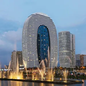فندق Courtyard By Marriott, باتومي